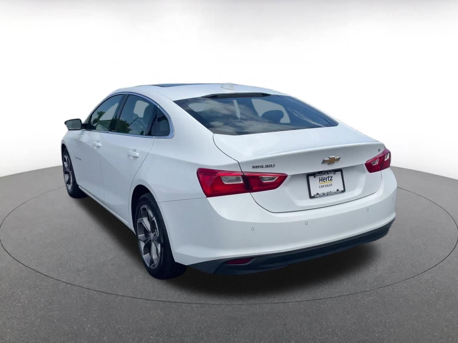 Thumbnail: 2024 Chevrolet Malibu - 11