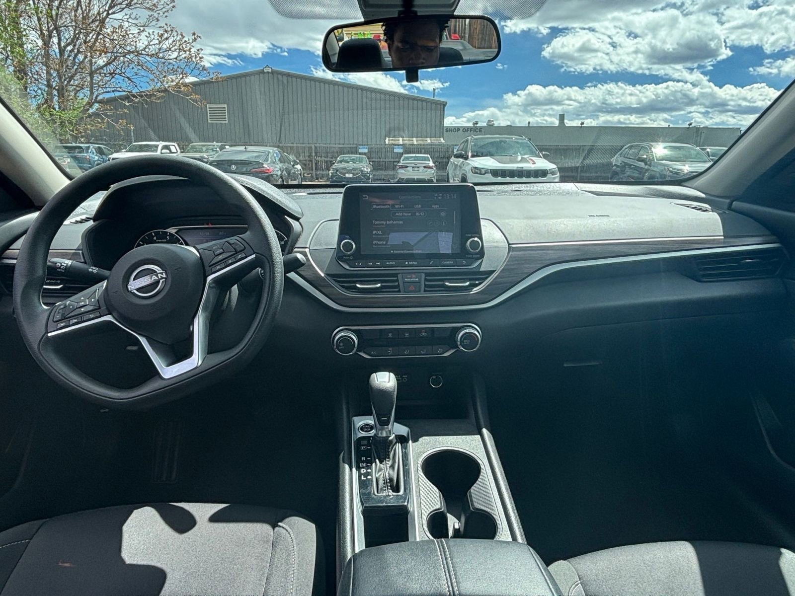 Thumbnail: 2025 Nissan Altima - 31