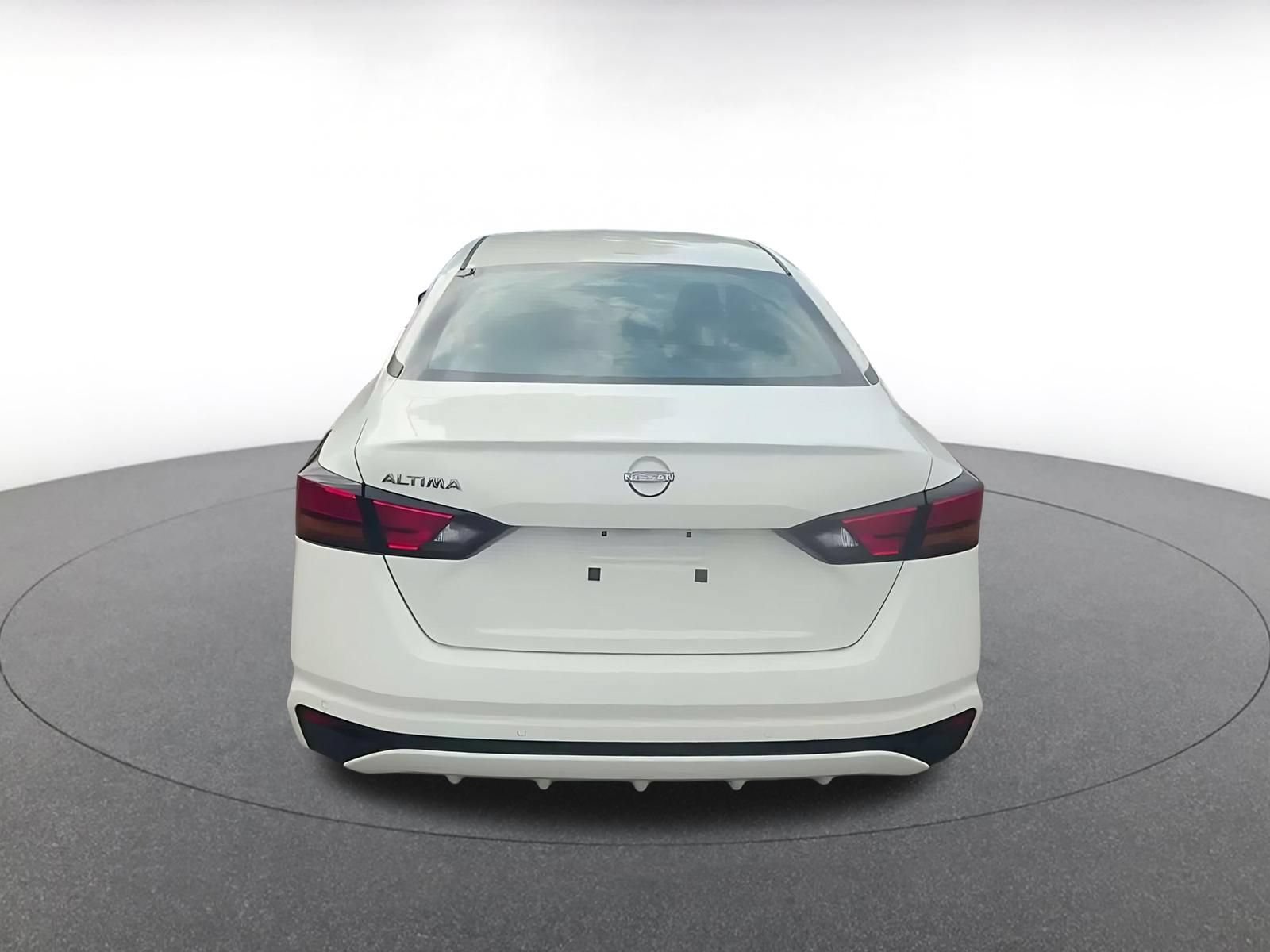 Thumbnail: 2025 Nissan Altima - 12