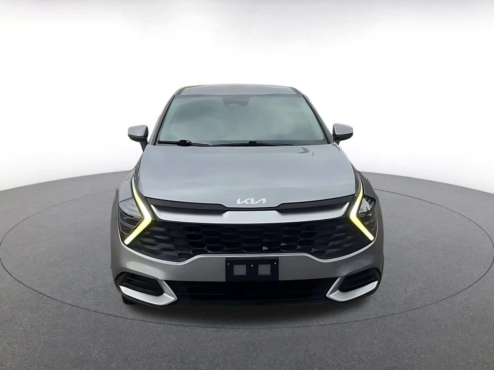 Thumbnail: 2024 Kia Sportage - 4