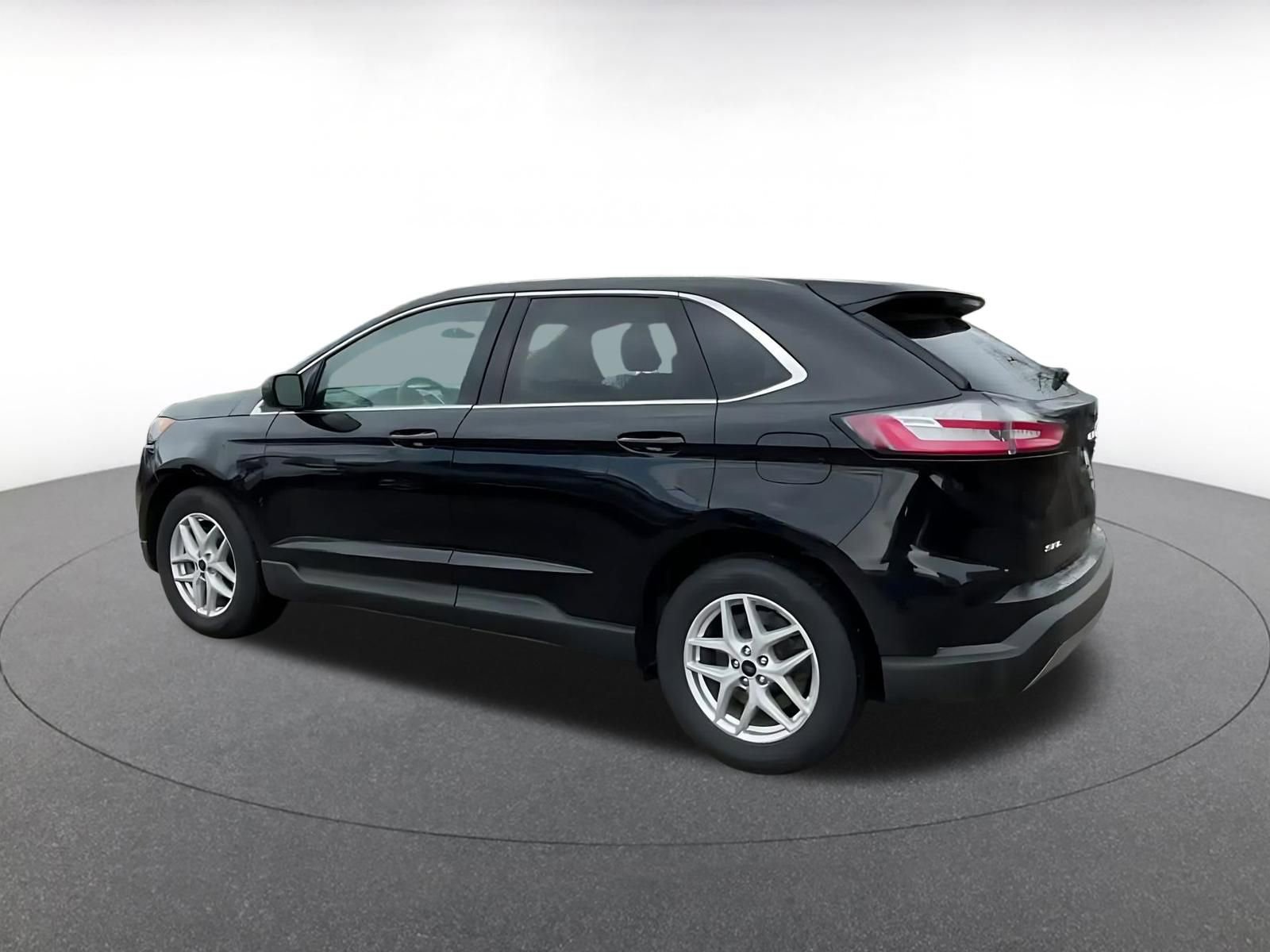 Thumbnail: 2024 Ford Edge - 10