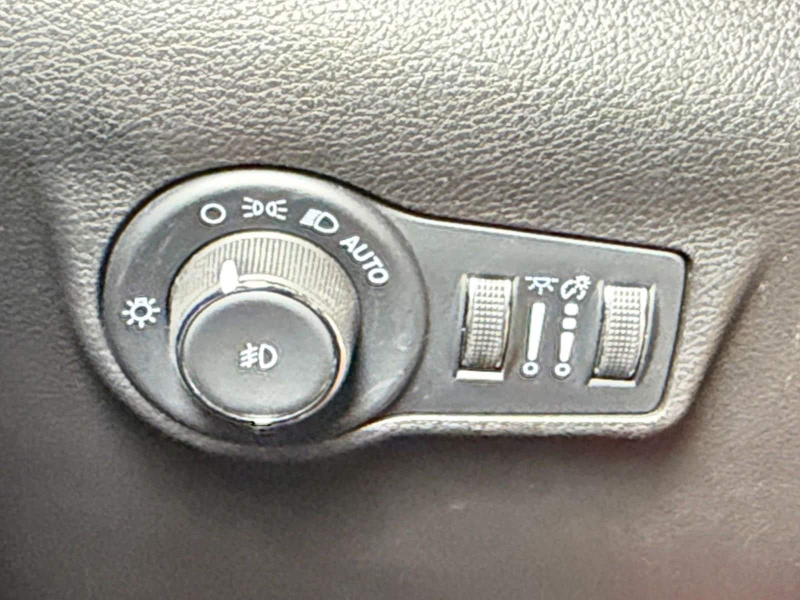 Thumbnail: 2025 Jeep Compass - 33