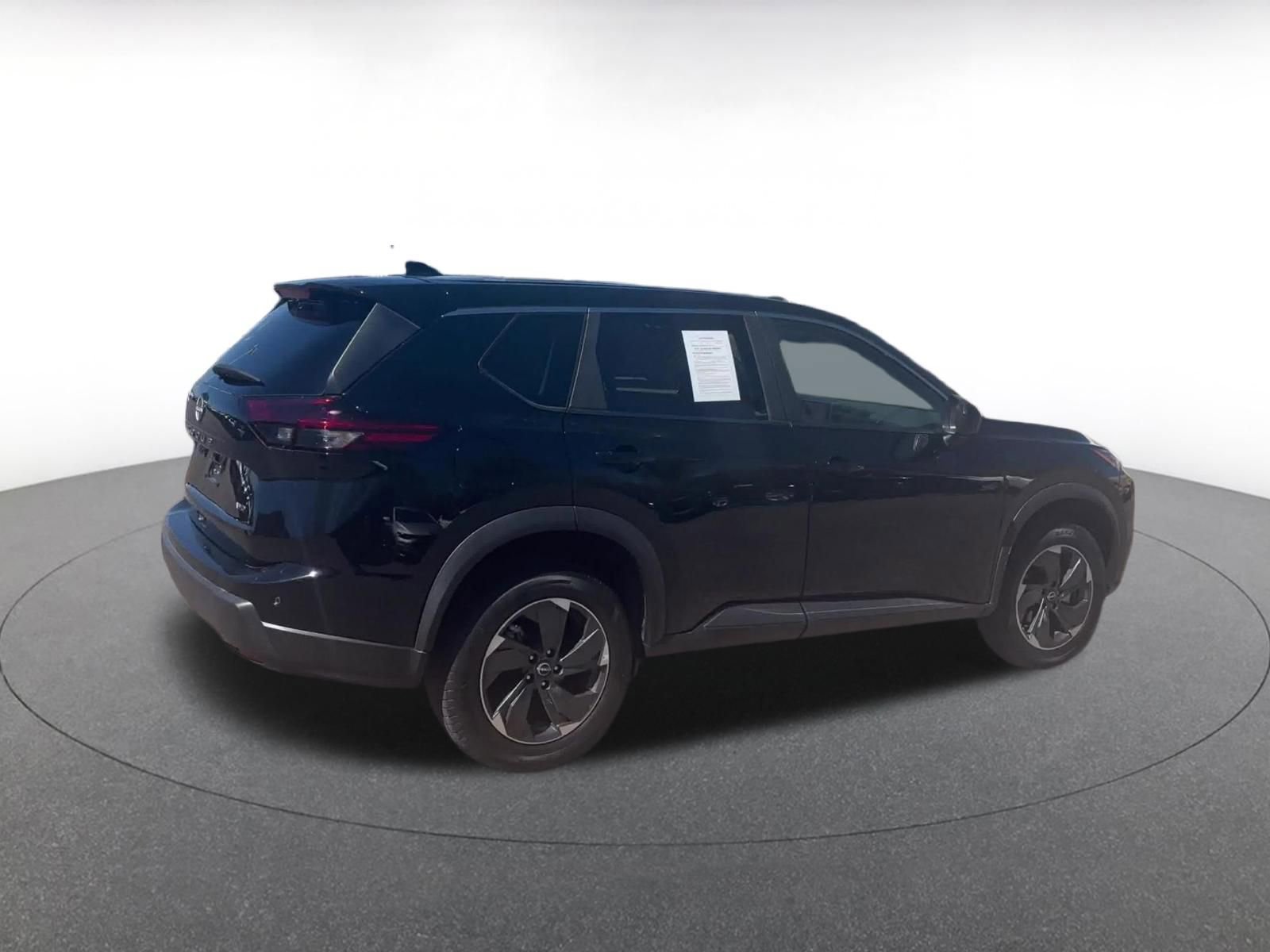 Thumbnail: 2025 Nissan Rogue - 14