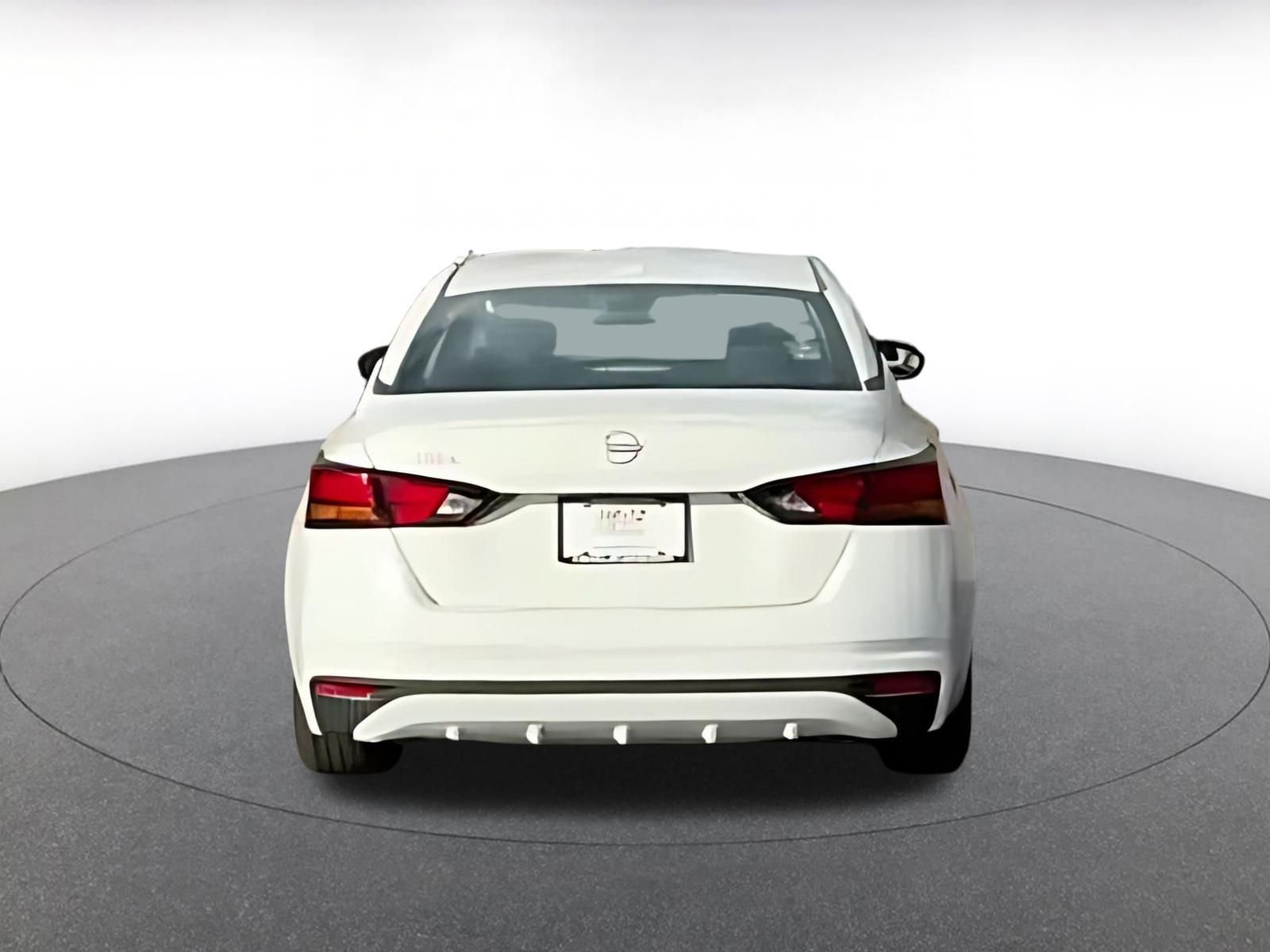Thumbnail: 2025 Nissan Altima - 8