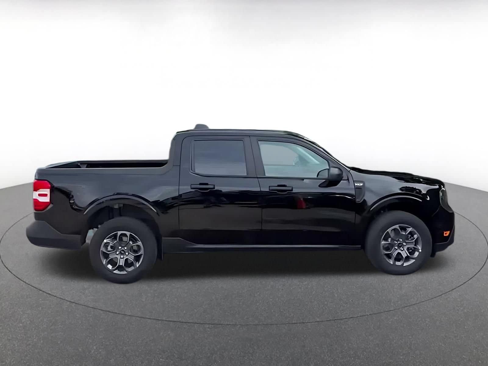 Thumbnail: 2026 Ford Maverick - 8