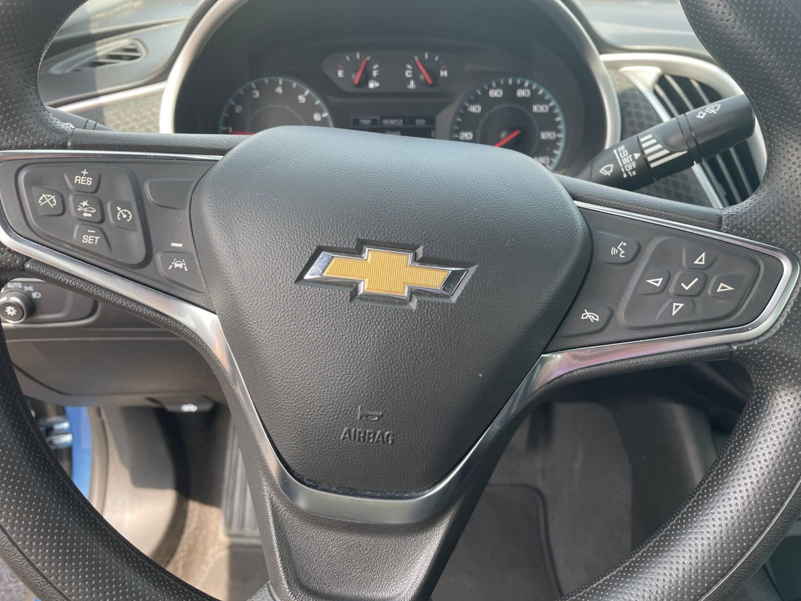 Thumbnail: 2024 Chevrolet Malibu - 28