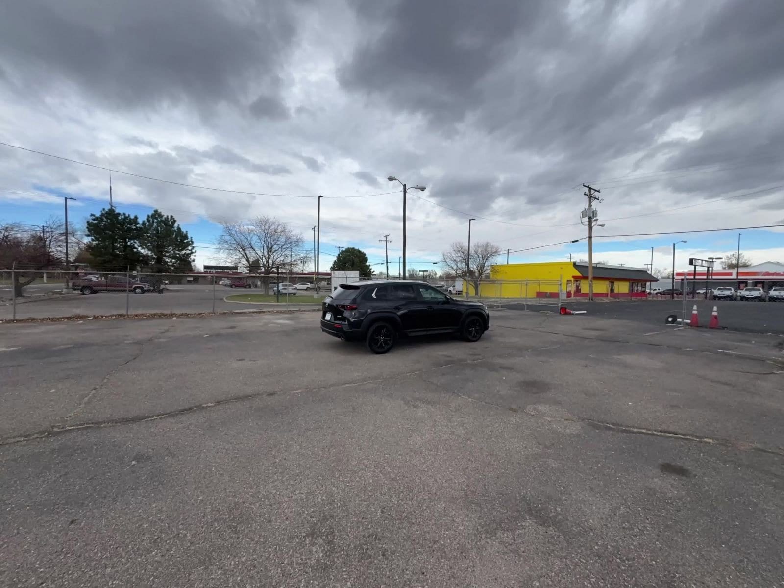 Thumbnail: 2025 Mazda CX-50 - 8