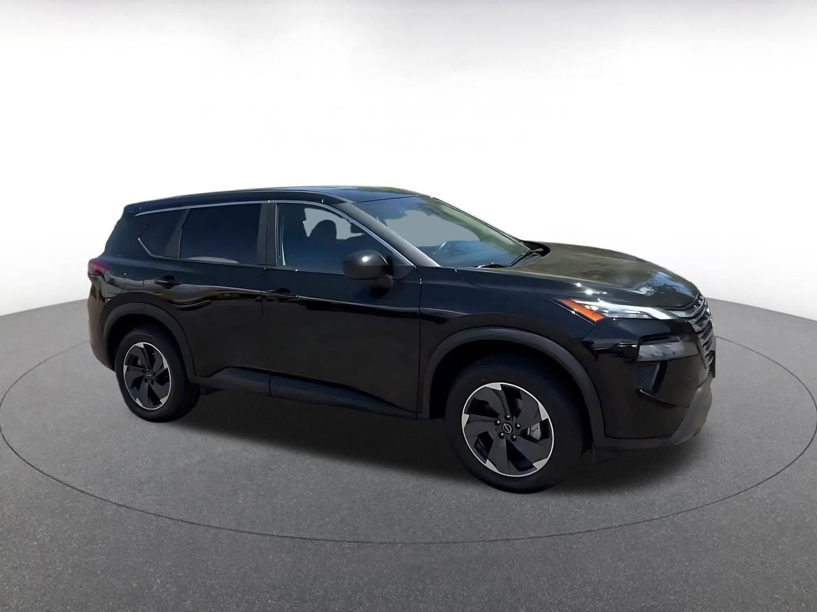 Thumbnail: 2025 Nissan Rogue - 2