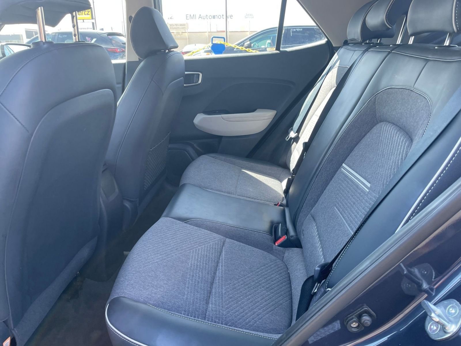 2023 Hyundai Venue Limited 23