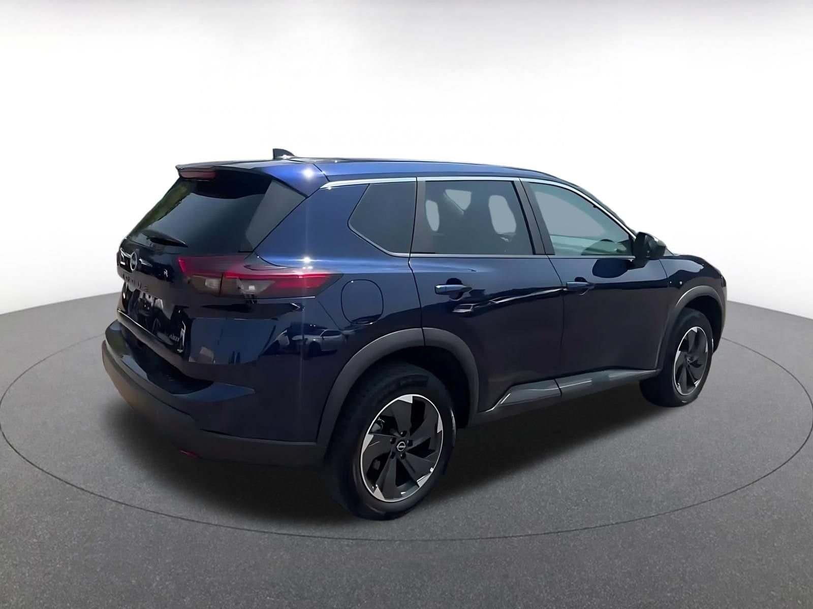 Thumbnail: 2025 Nissan Rogue - 15