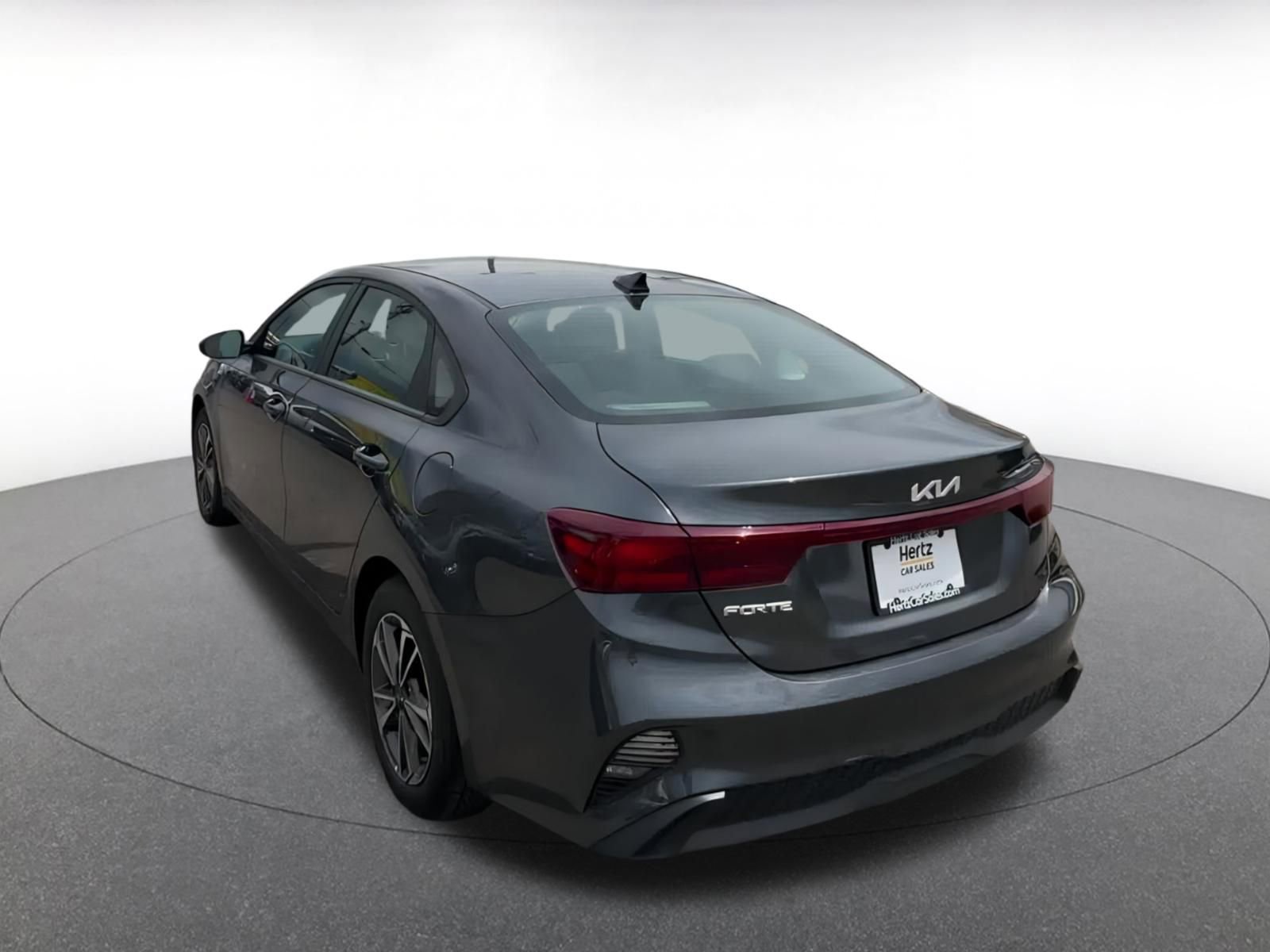 Thumbnail: 2024 Kia Forte - 11