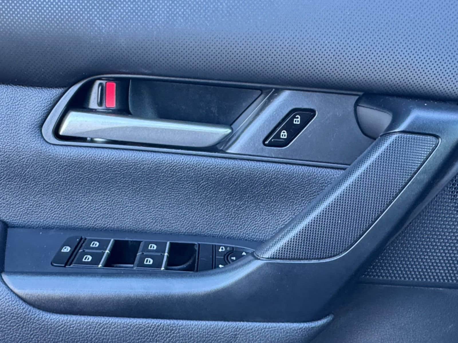 Thumbnail: 2025 Mazda CX-50 - 20