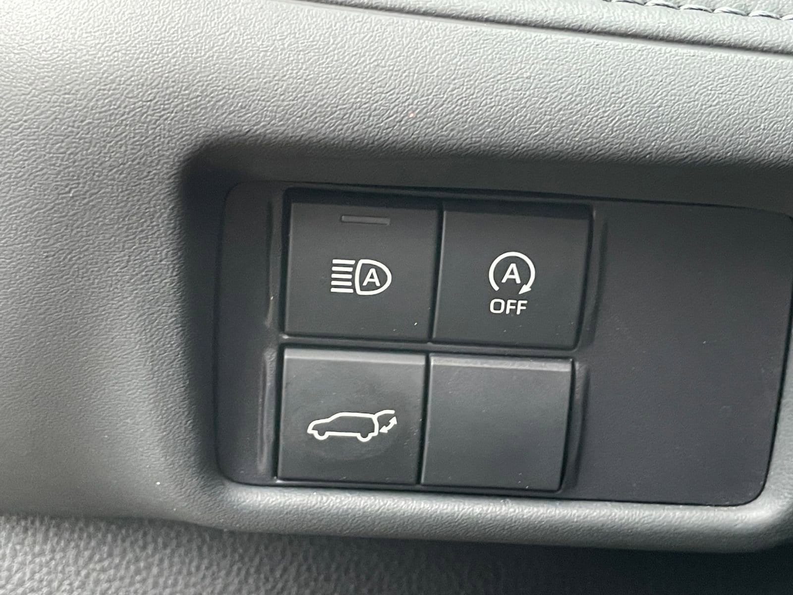 Thumbnail: 2025 Toyota Highlander - 23