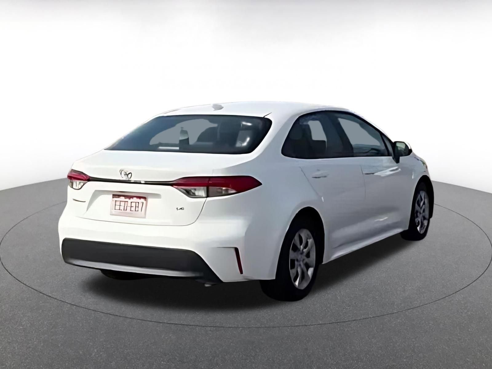Thumbnail: 2025 Toyota Corolla - 8
