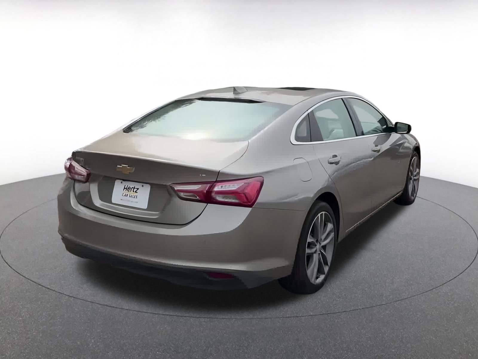 Thumbnail: 2024 Chevrolet Malibu - 14