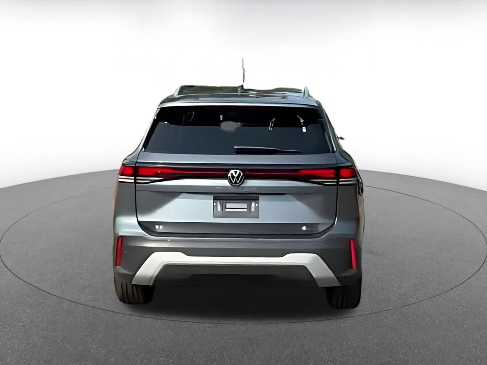 Thumbnail: 2026 Volkswagen Tiguan - 12