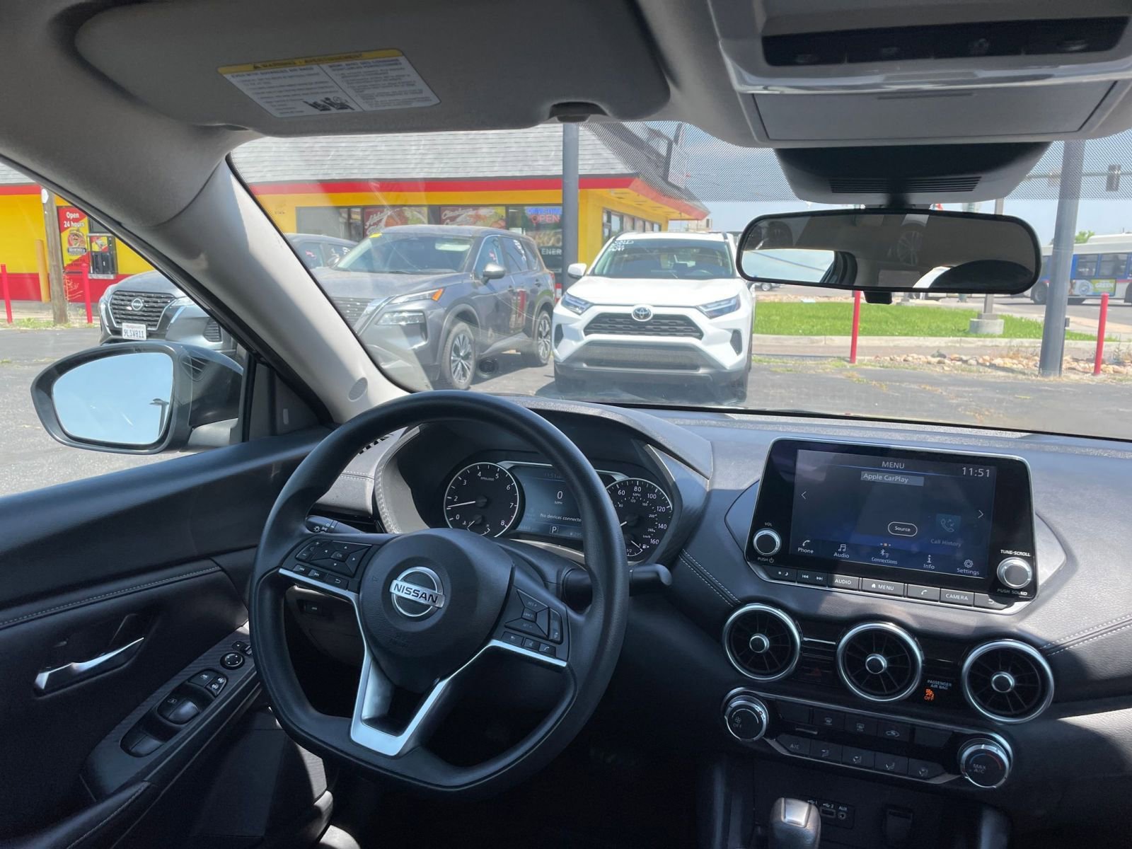 Thumbnail: 2023 Nissan Sentra - 32