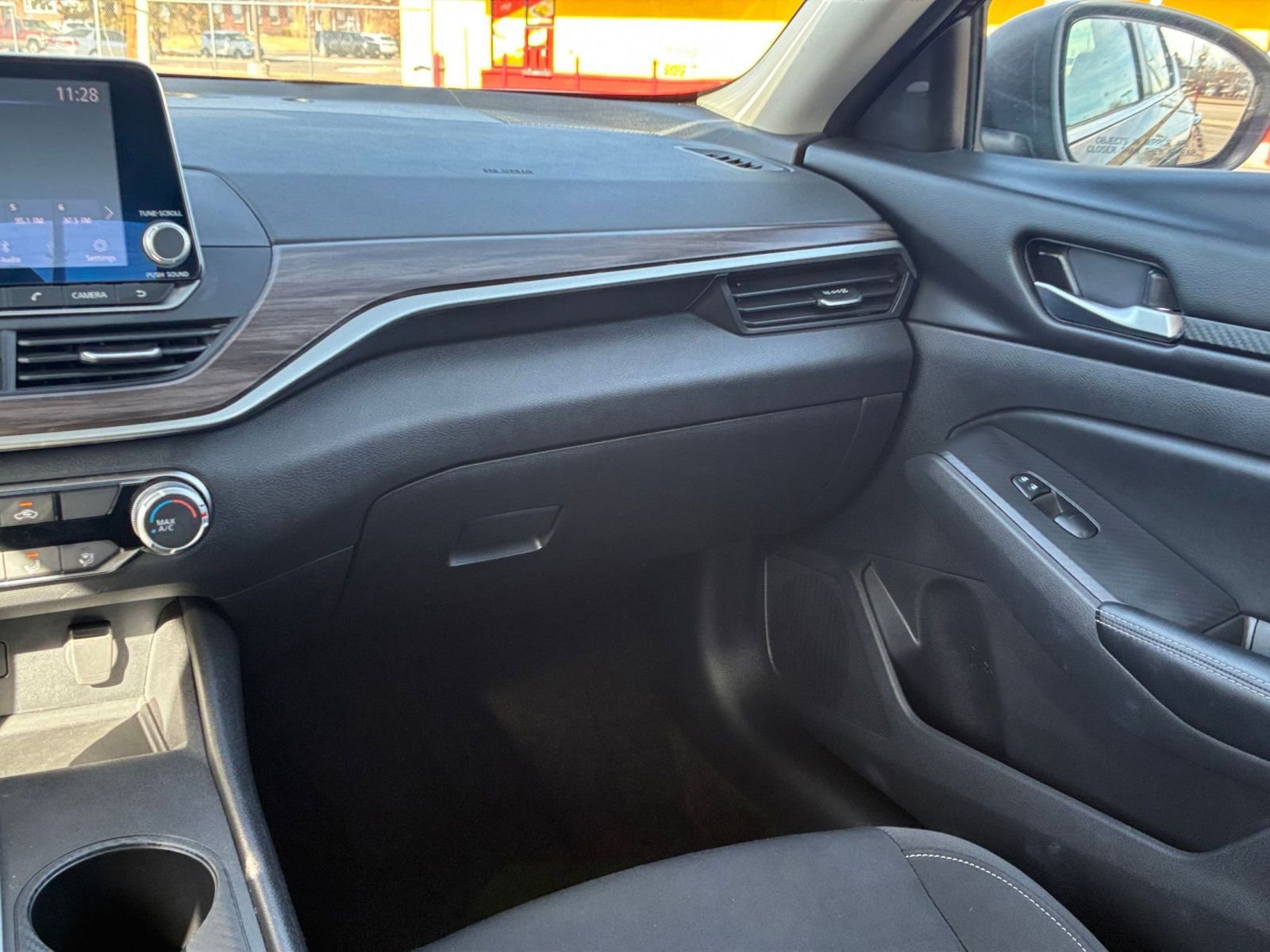 Thumbnail: 2025 Nissan Altima - 33