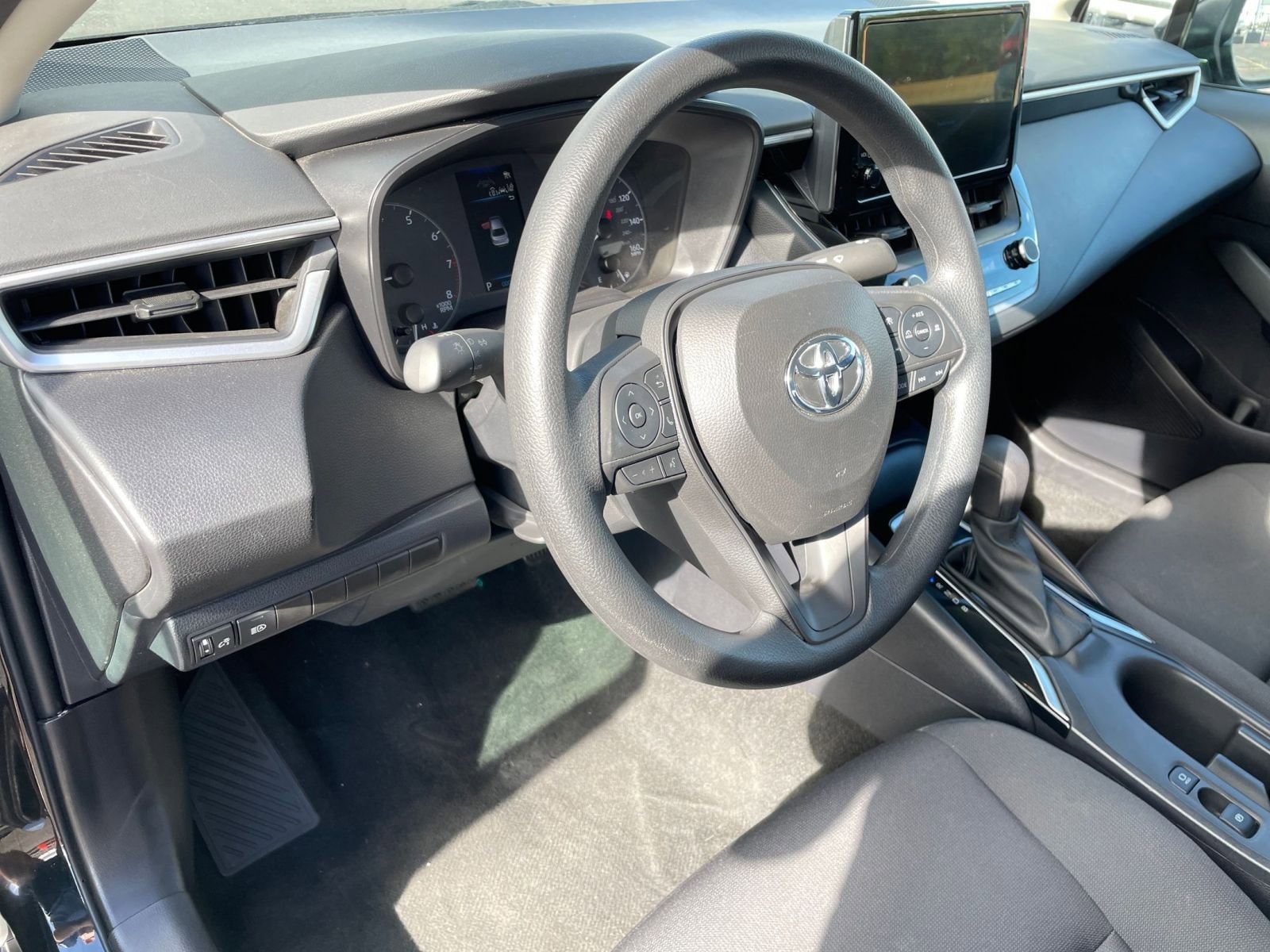 Thumbnail: 2024 Toyota Corolla - 28