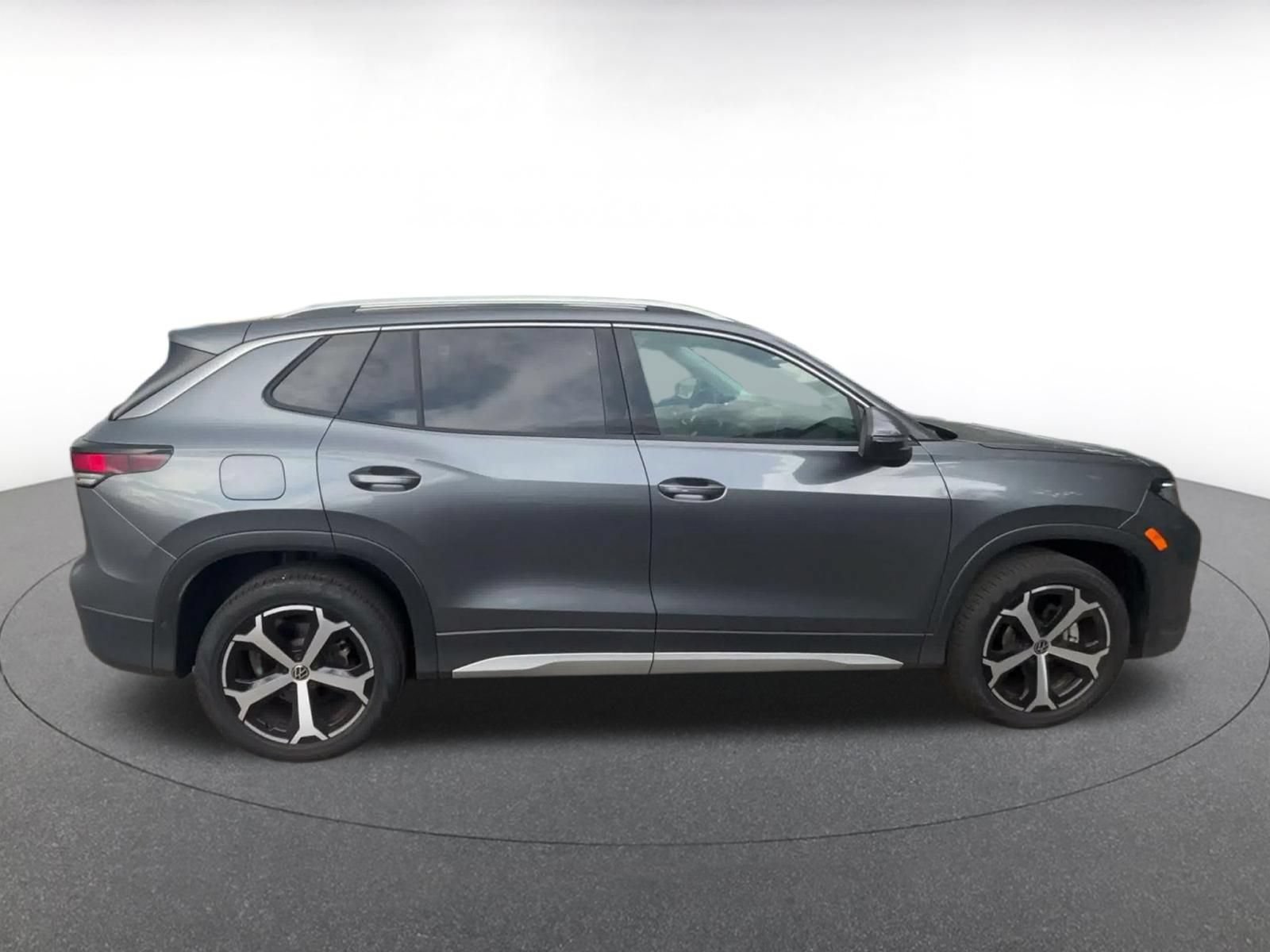 Thumbnail: 2026 Volkswagen Tiguan - 15