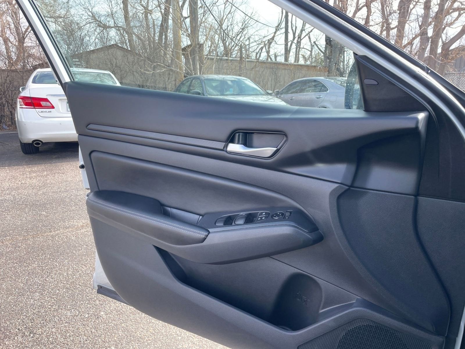 Thumbnail: 2025 Nissan Altima - 18