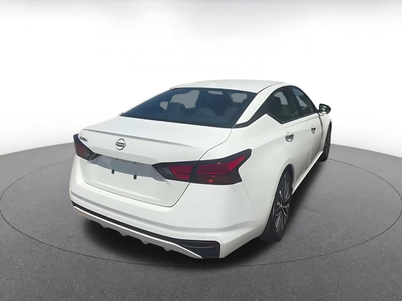 Thumbnail: 2025 Nissan Altima - 14