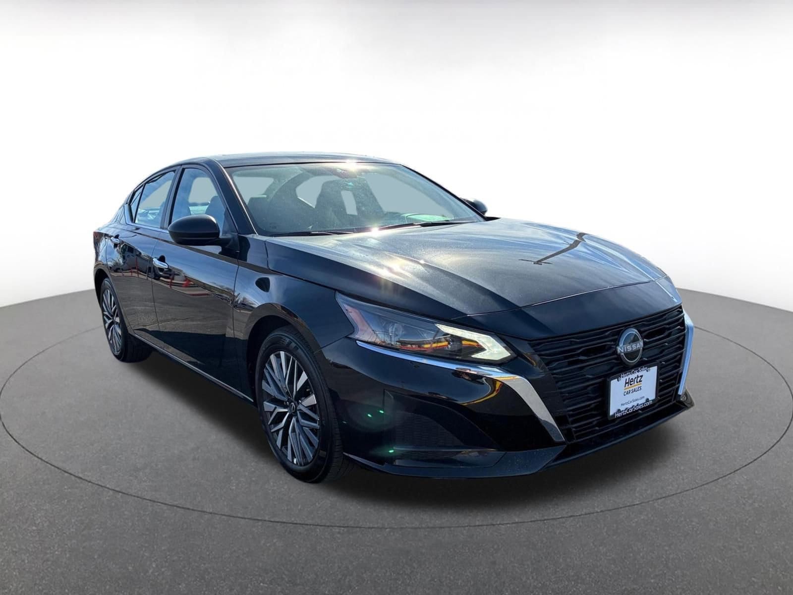 Thumbnail: 2025 Nissan Altima - 1