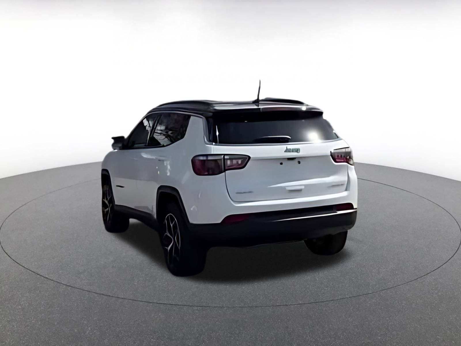 Thumbnail: 2025 Jeep Compass - 16