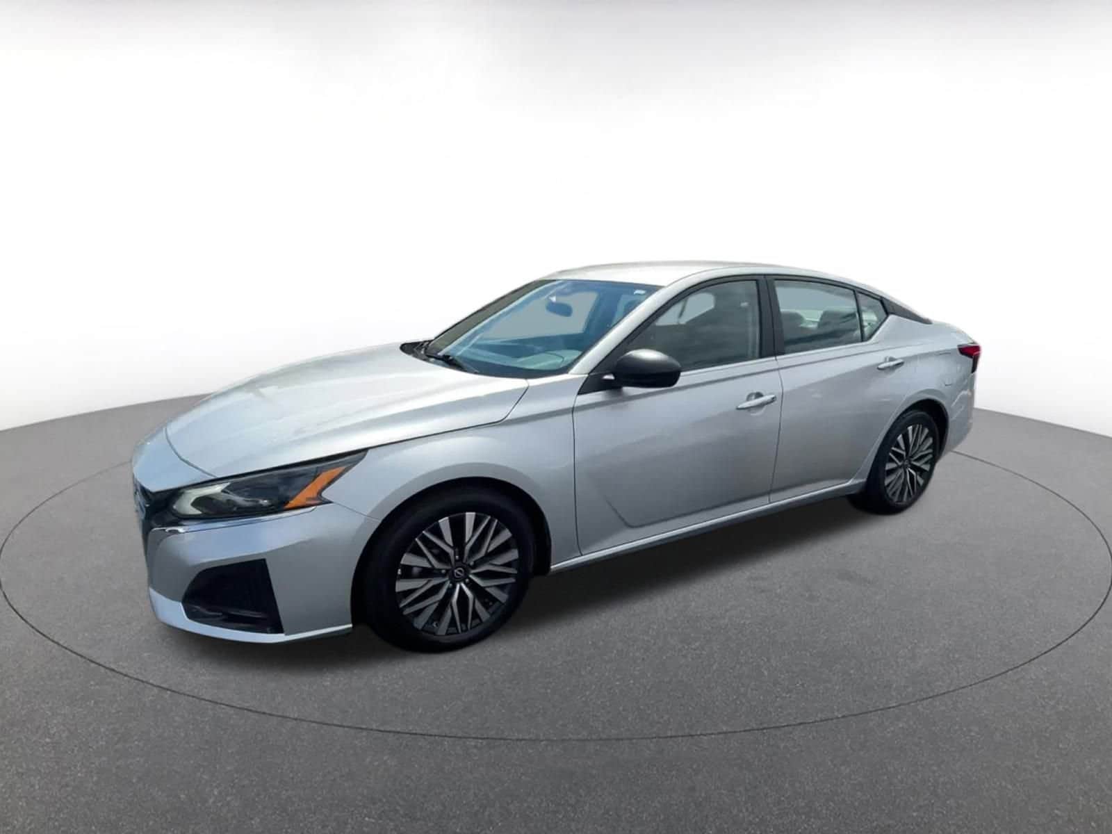 Thumbnail: 2024 Nissan Altima - 8