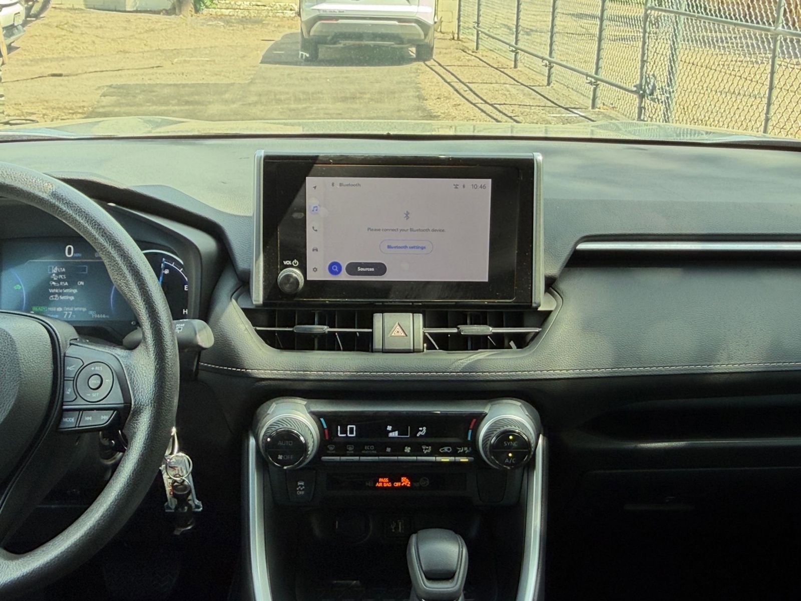 Thumbnail: 2025 Toyota RAV4 - 17