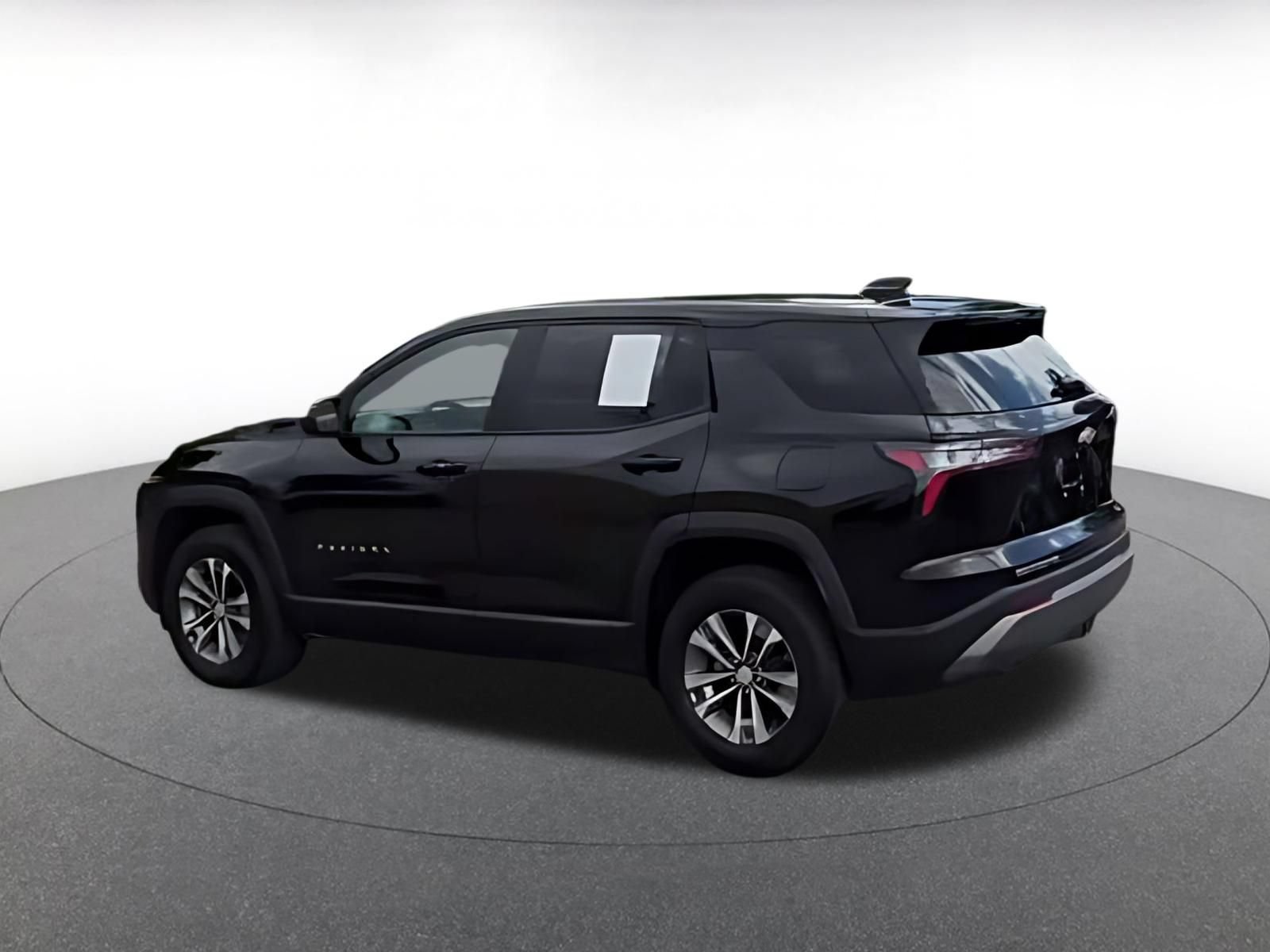 Thumbnail: 2025 Chevrolet Equinox - 12