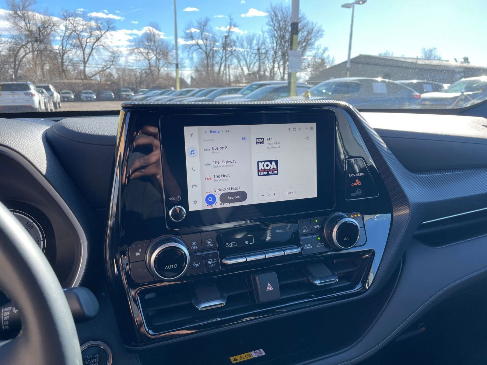 Thumbnail: 2025 Toyota Highlander - 20