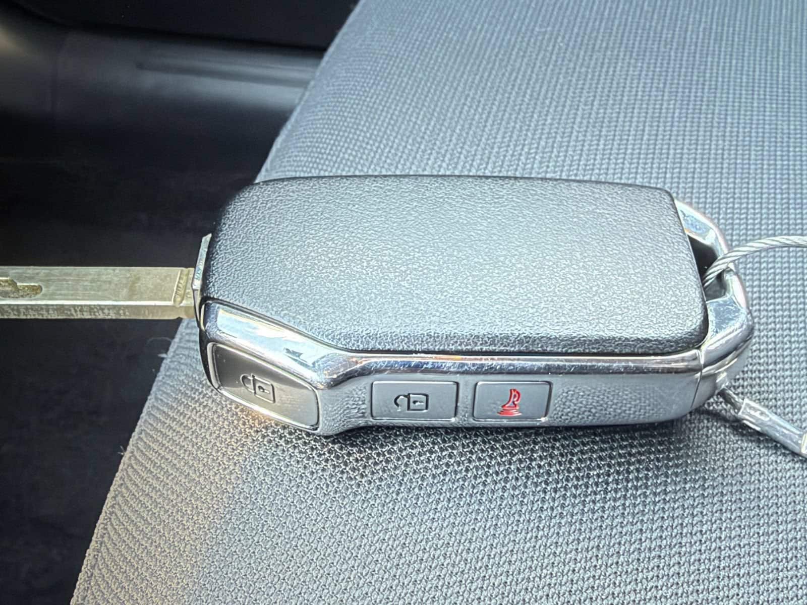 Thumbnail: 2026 Kia Niro - 21