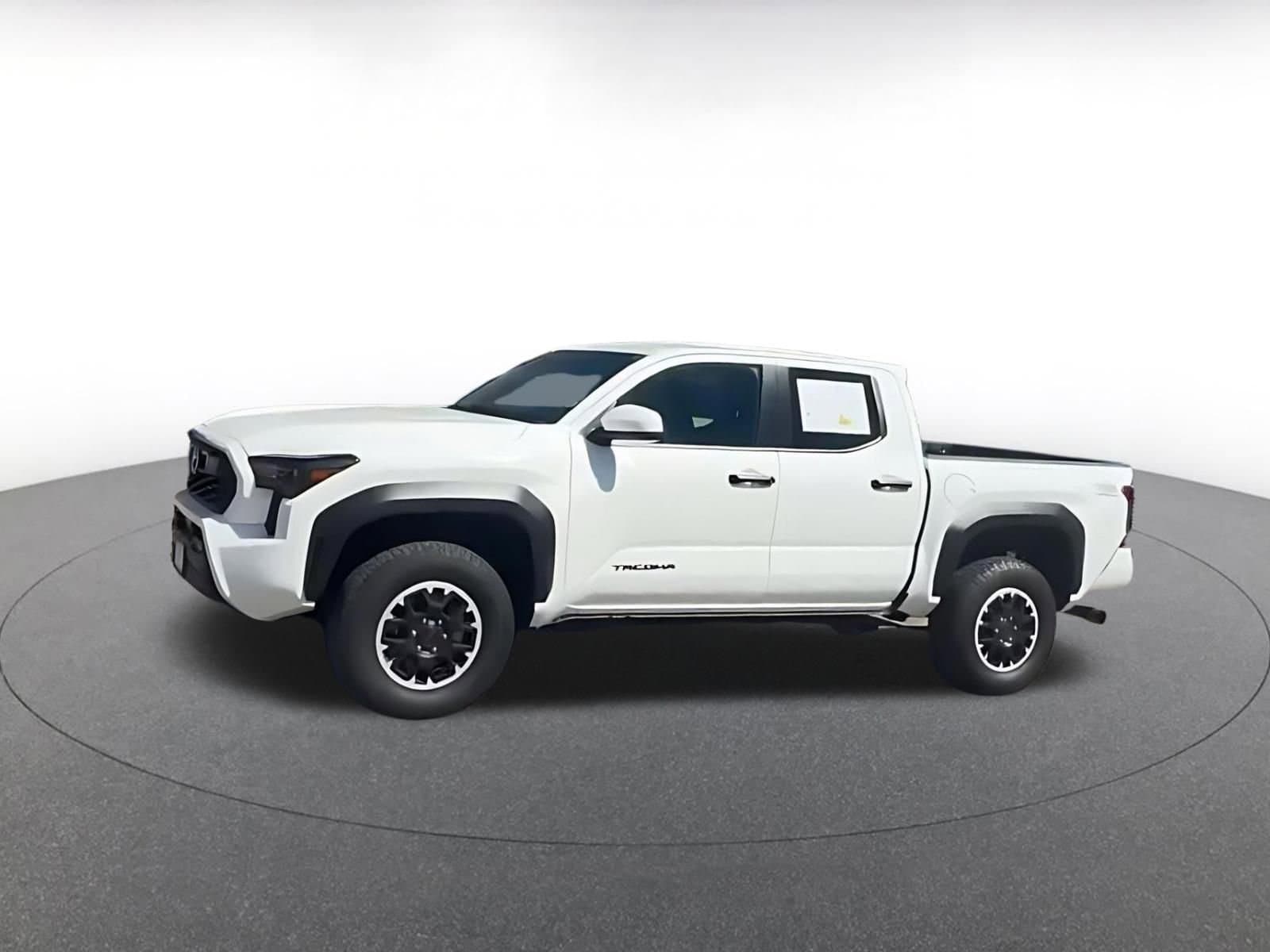 Thumbnail: 2025 Toyota Tacoma - 7