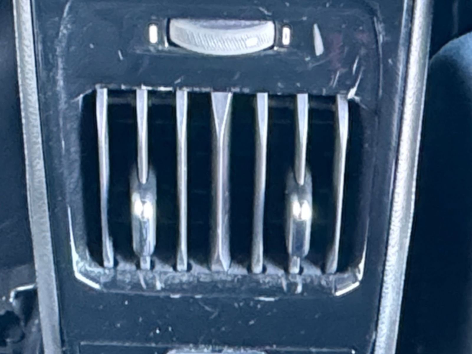 Thumbnail: 2025 Jeep Compass - 23