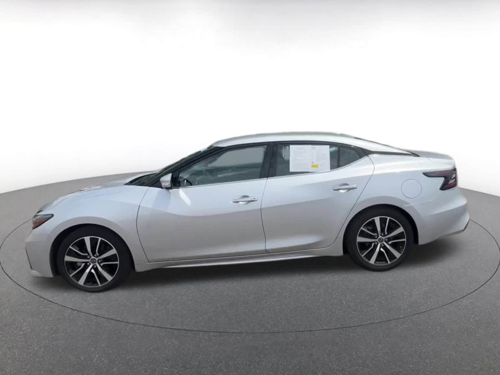 Thumbnail: 2023 Nissan Maxima - 9