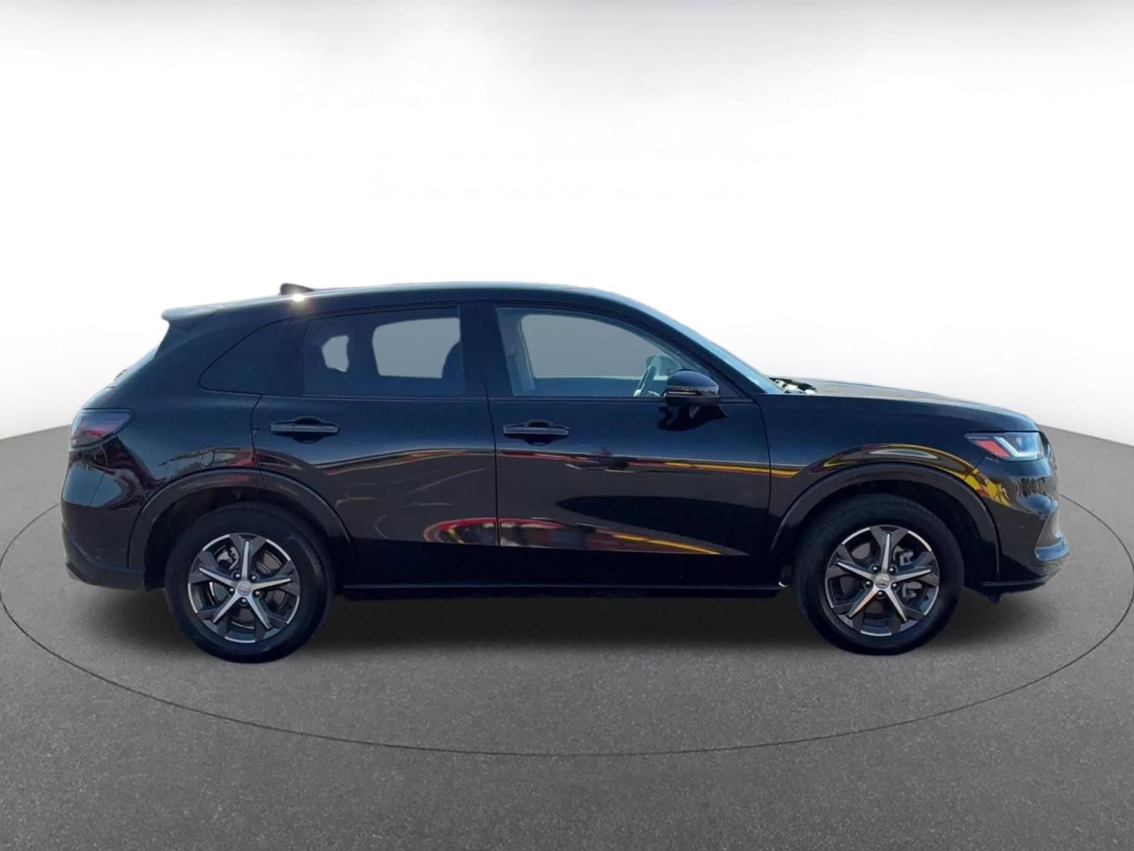 Thumbnail: 2025 Honda HR-V - 16