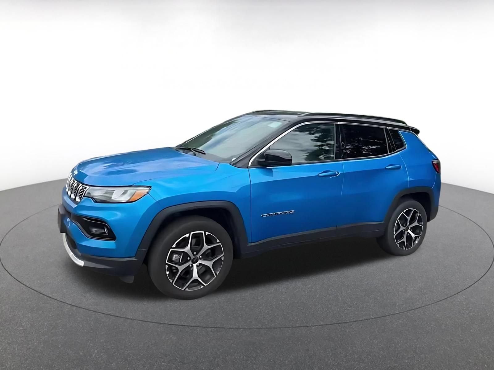 Thumbnail: 2025 Jeep Compass - 9