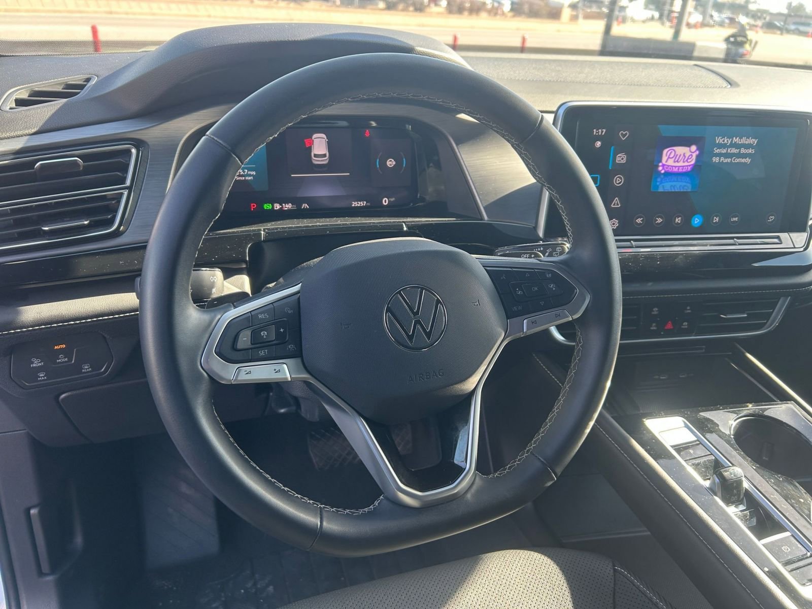 Thumbnail: 2025 Volkswagen Atlas - 31