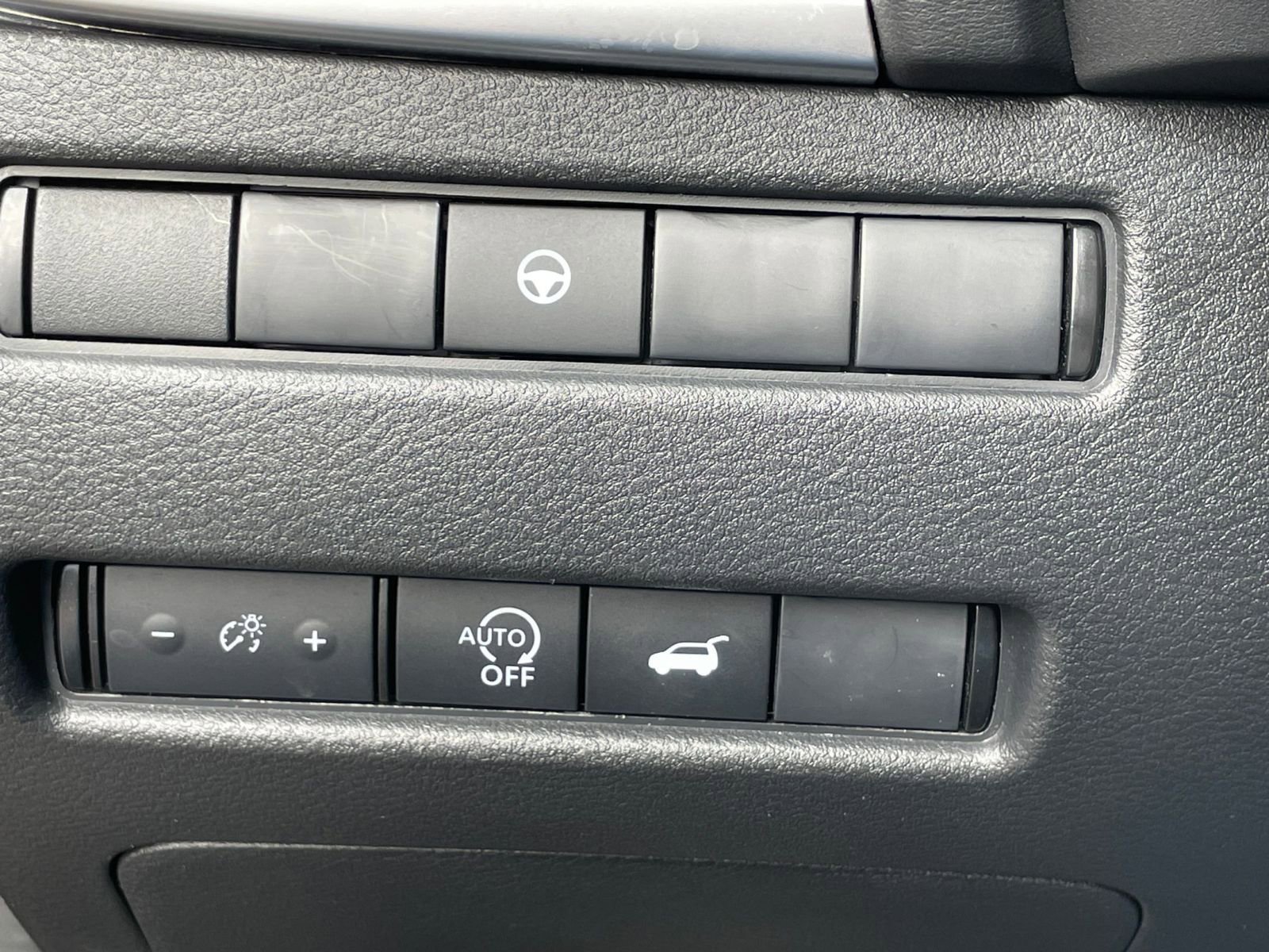 Thumbnail: 2025 Nissan Rogue - 23