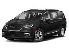 2023 Chrysler Pacifica Hybrid Limited -
                  Denver, CO