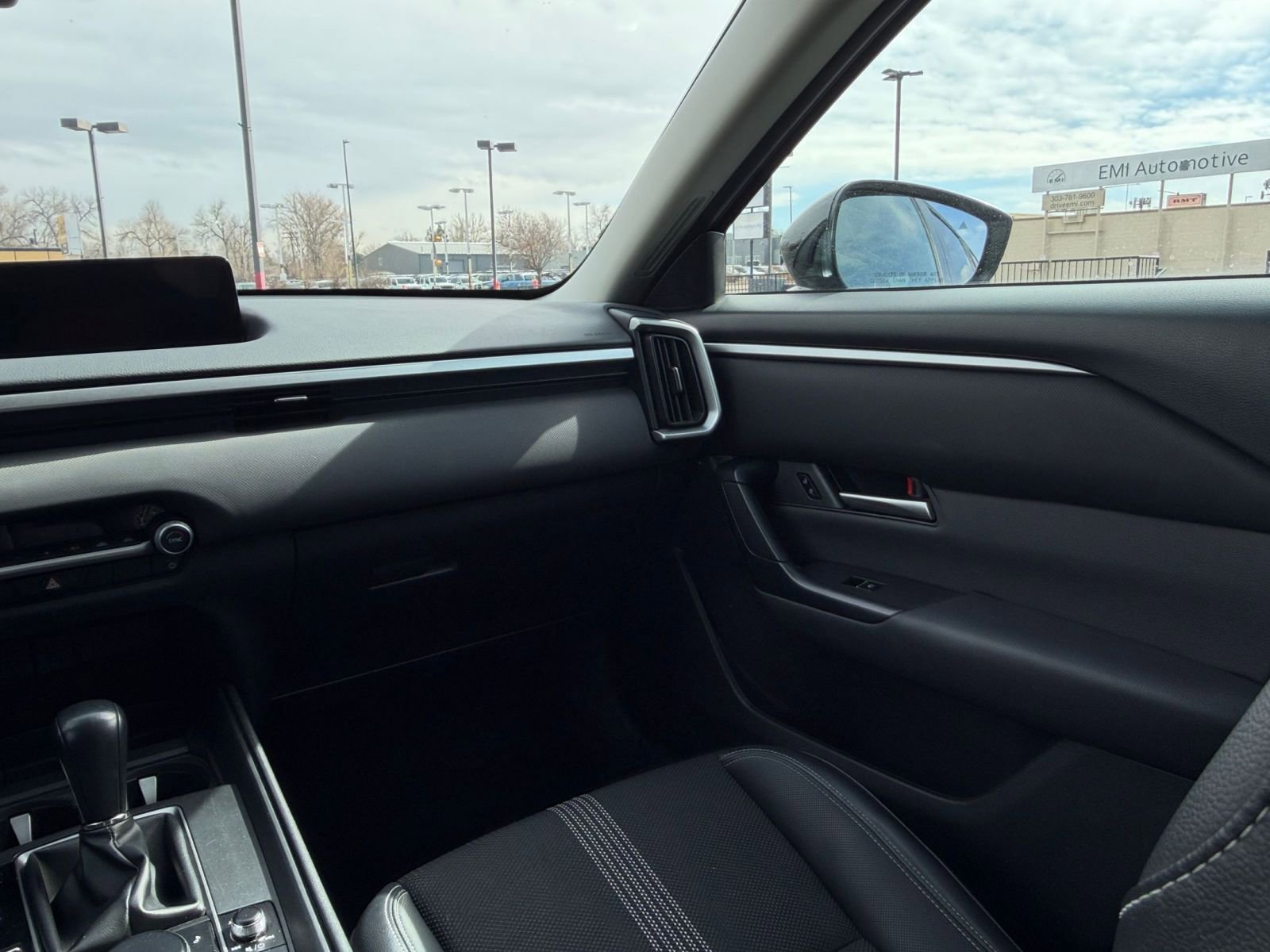Thumbnail: 2025 Mazda CX-50 - 34