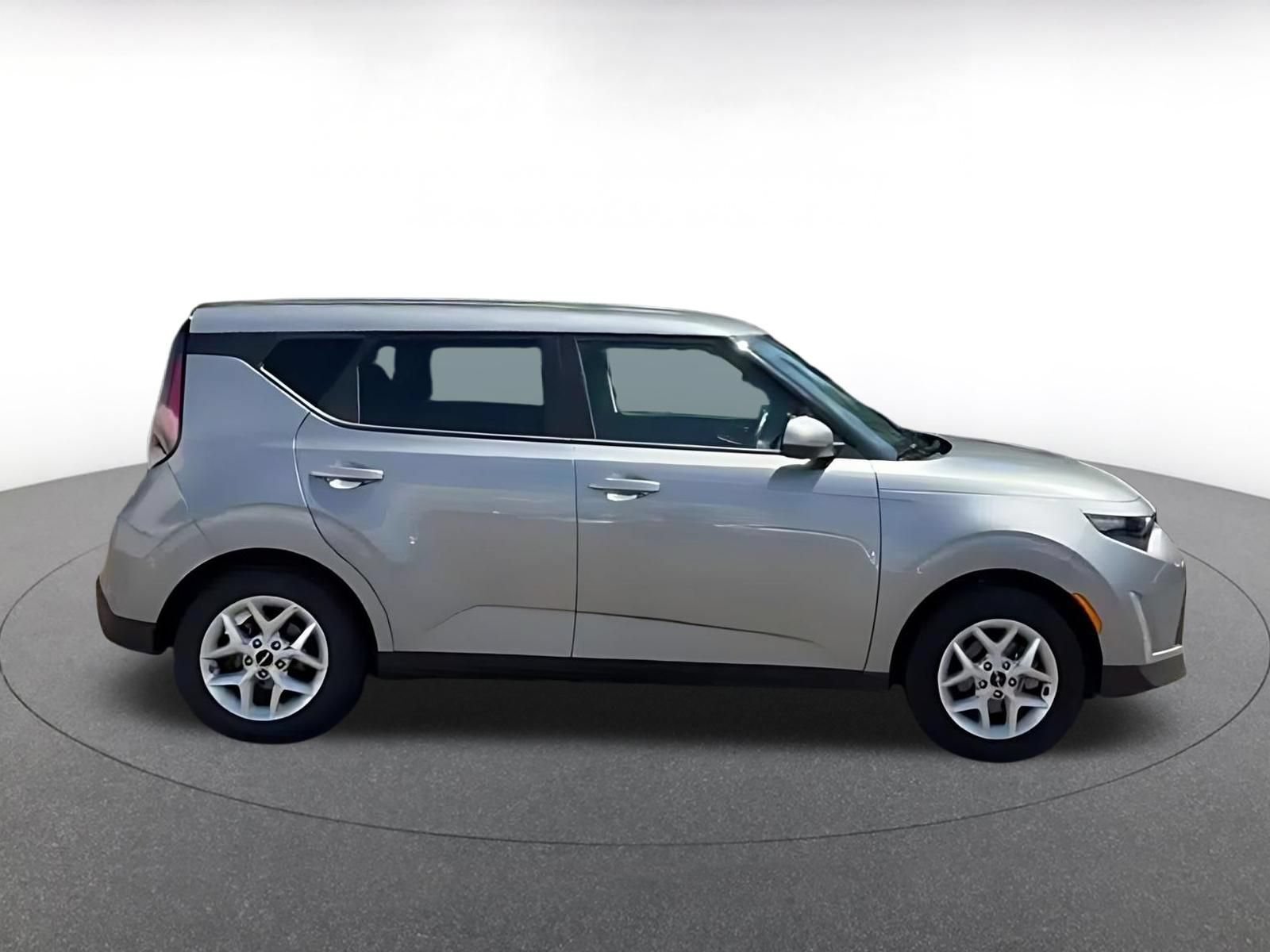 Thumbnail: 2025 Kia Soul - 15