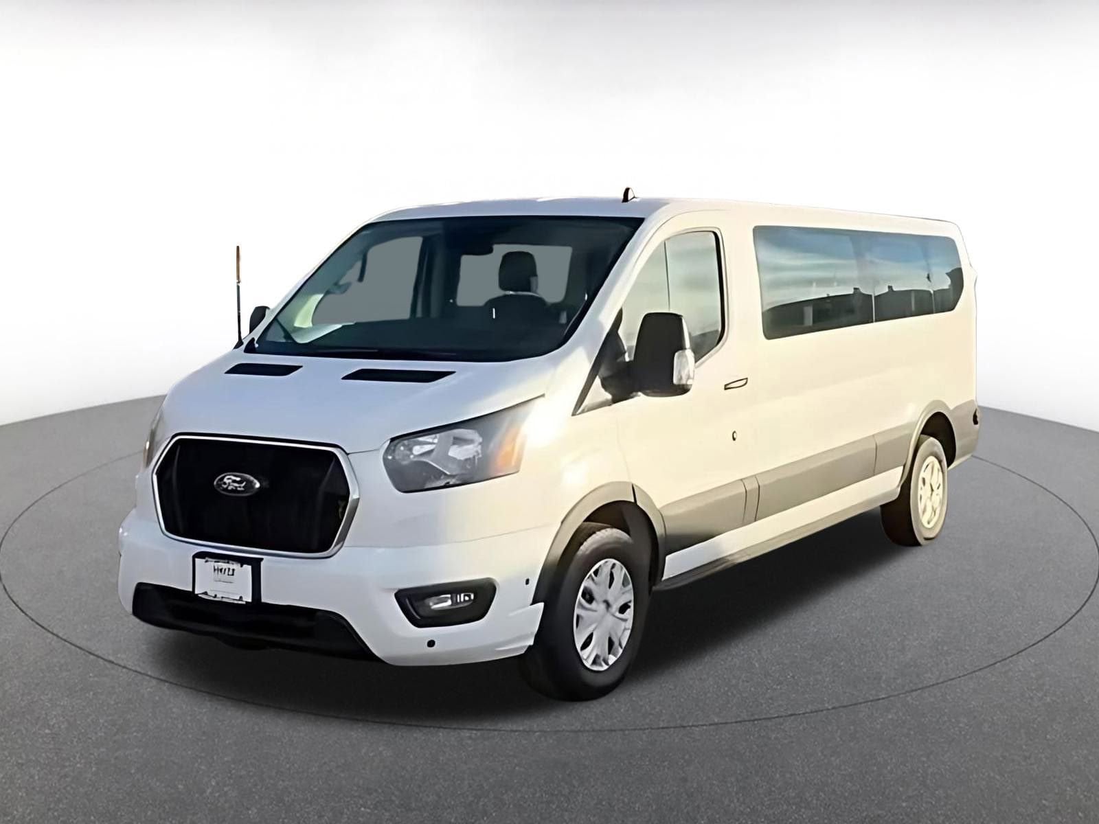 Thumbnail: 2024 Ford Econoline - 3