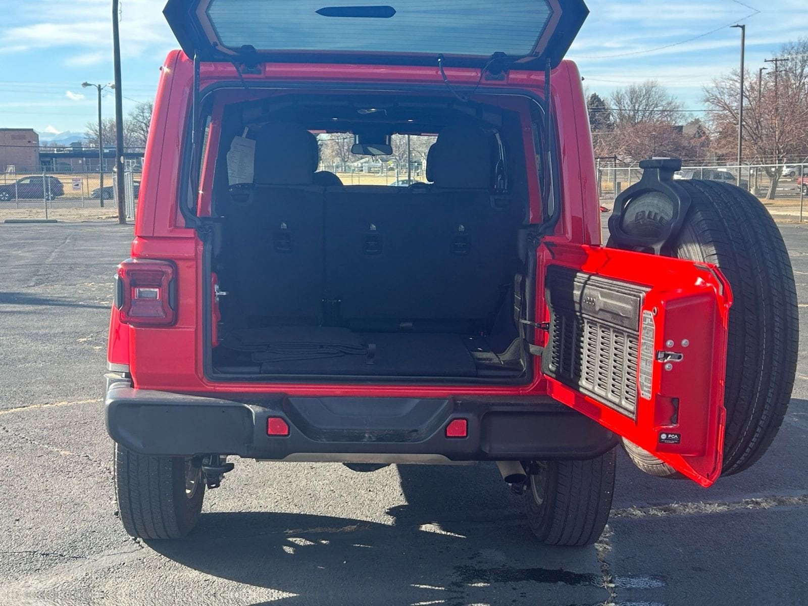 Thumbnail: 2025 Jeep Wrangler - 31