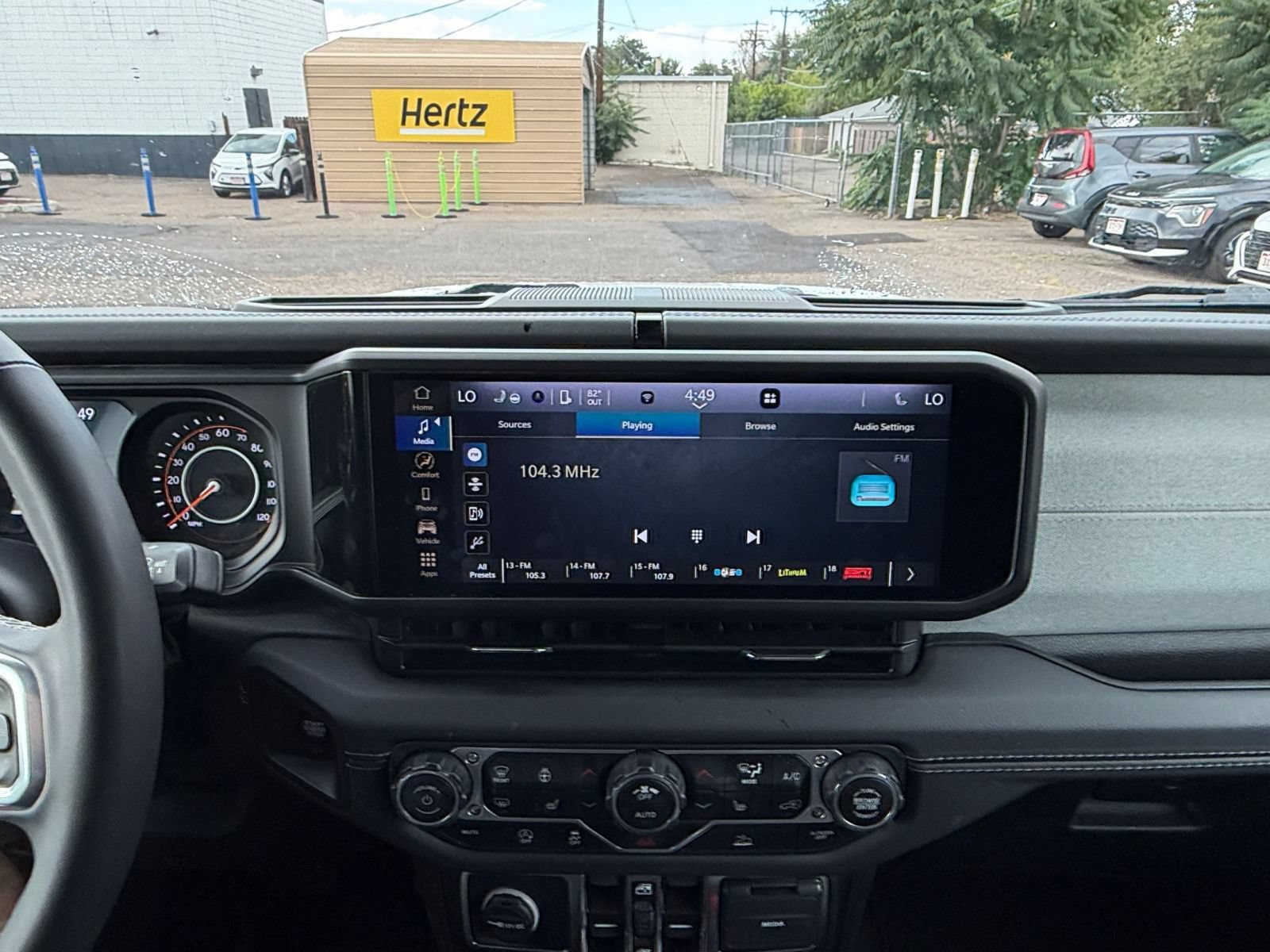 Thumbnail: 2025 Jeep Wrangler - 20