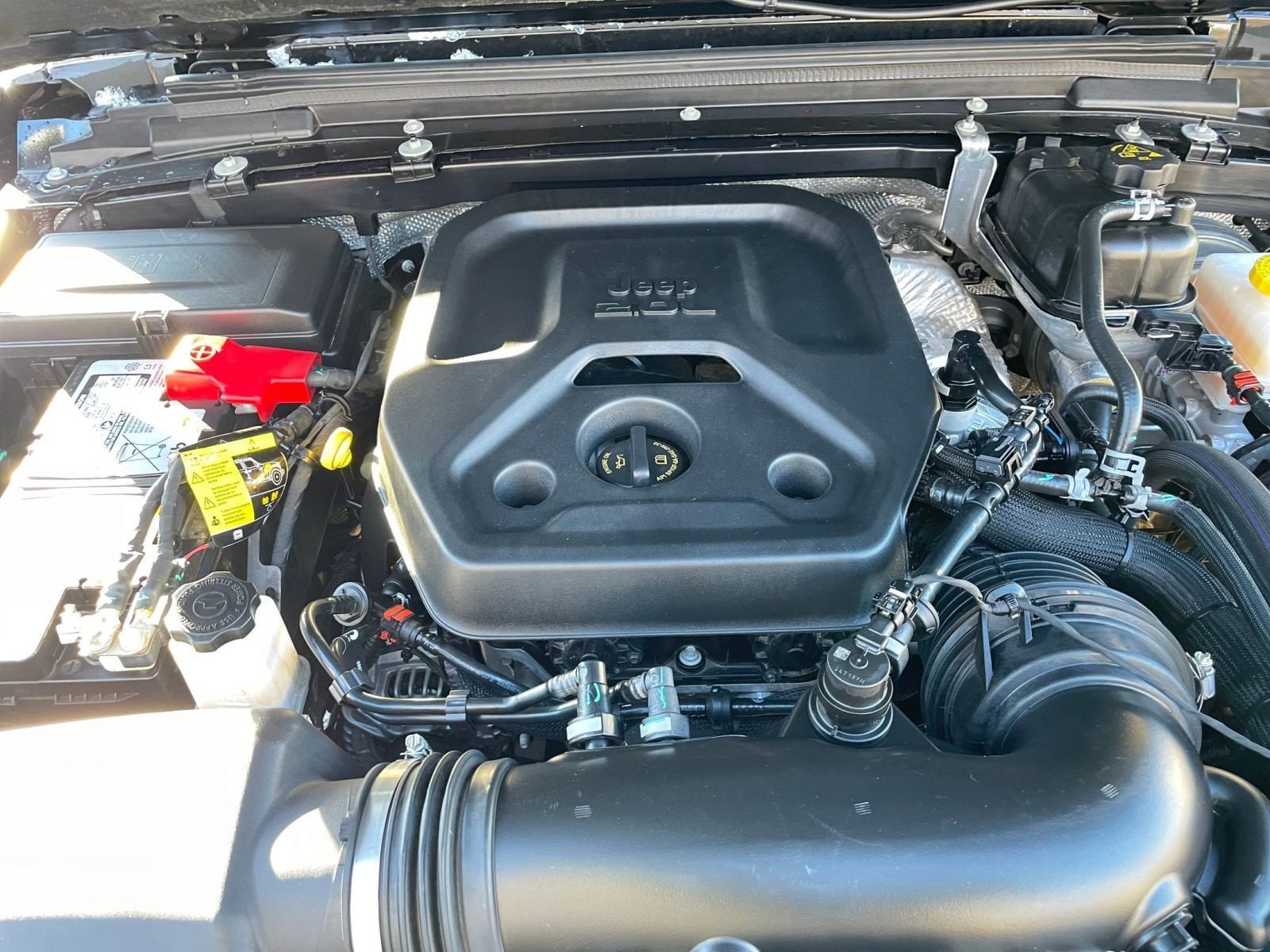 Thumbnail: 2025 Jeep Wrangler - 32