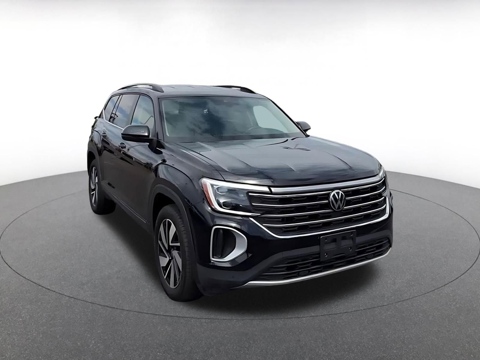 Thumbnail: 2025 Volkswagen Atlas - 3