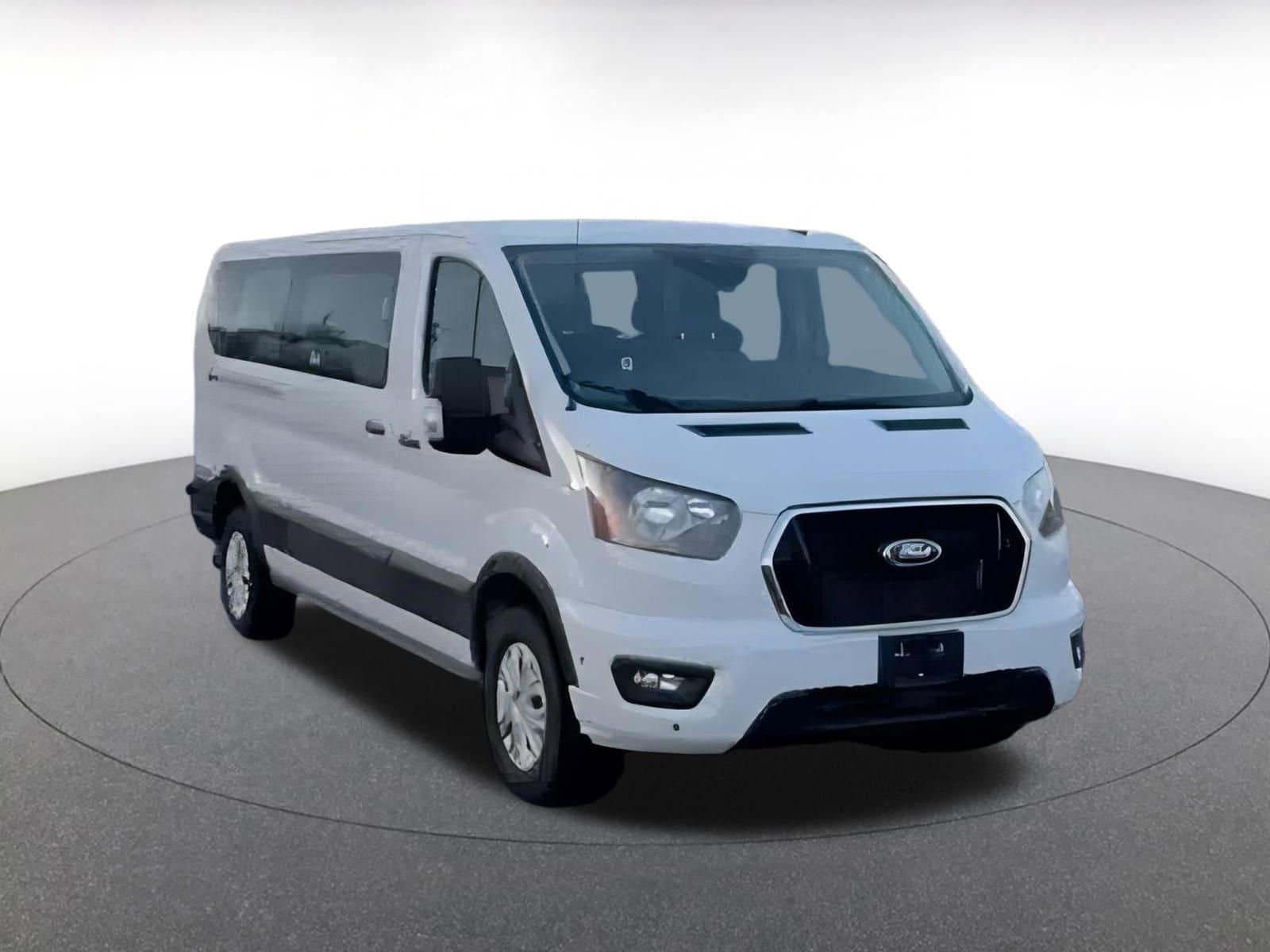 Thumbnail: 2024 Ford Econoline - 3