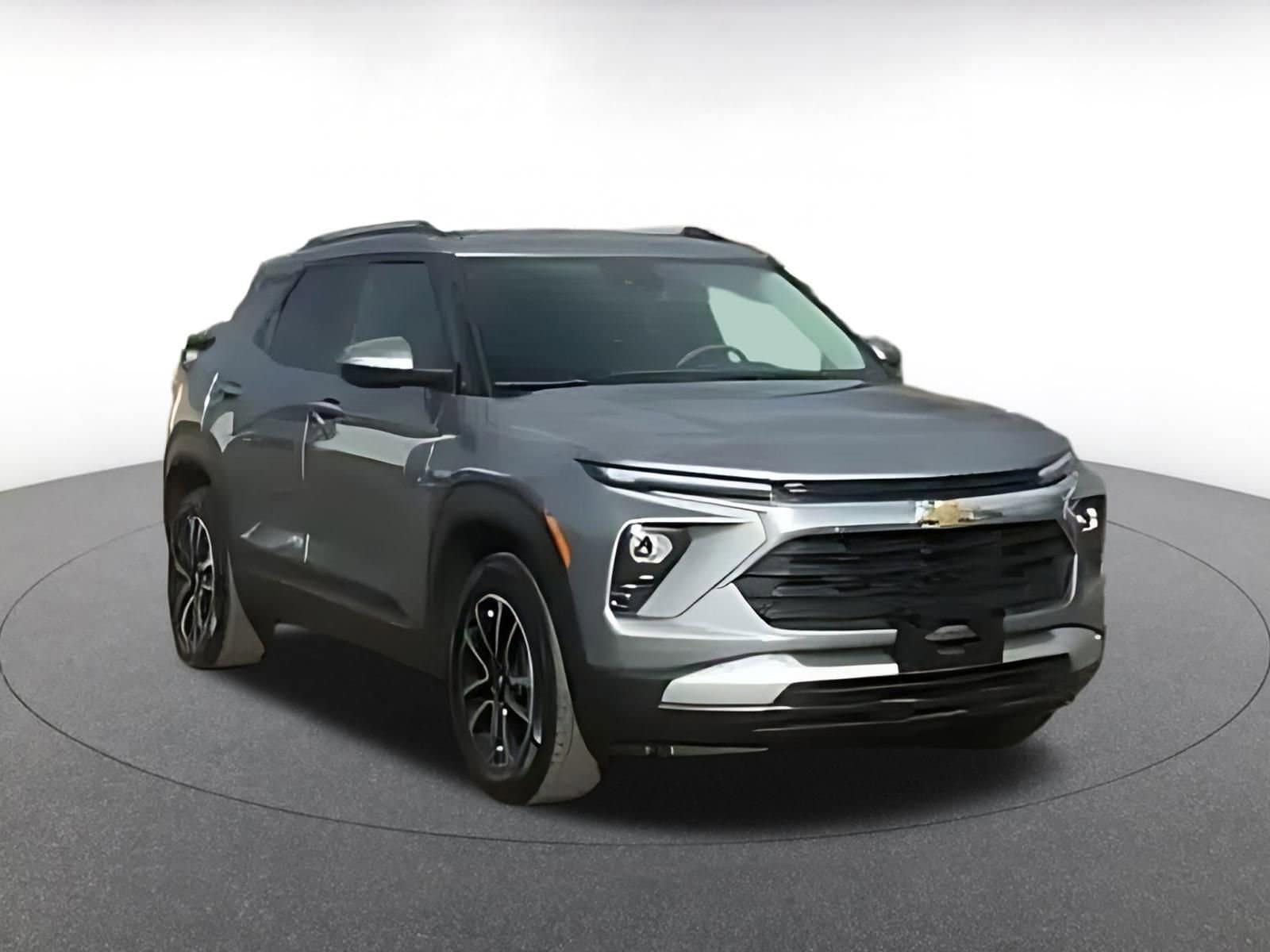 Thumbnail: 2025 Chevrolet TrailBlazer - 2